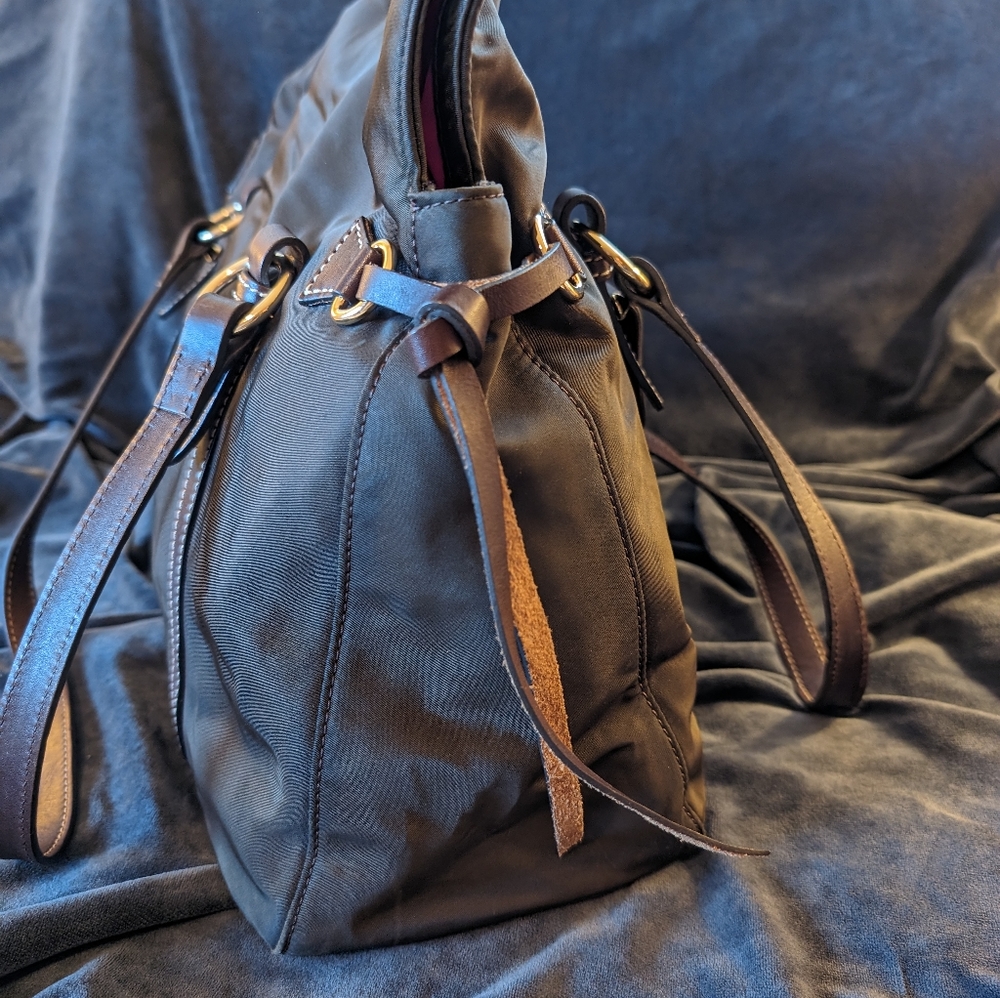 Dooney &Bourke Nylon Satchel Black with leather - Picture 7 of 16